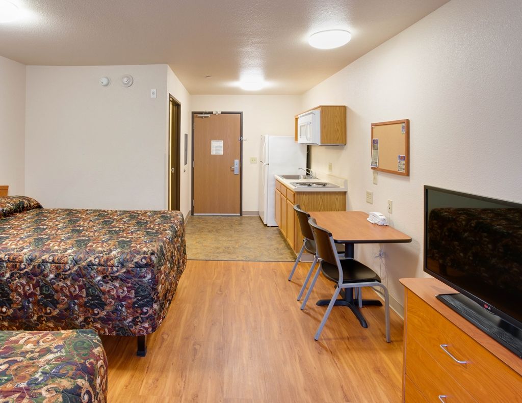 Suburban Studios Hammond Room photo